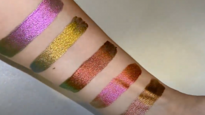 Natasha Denona Chromium Multichrome Liquid Eyeshadow - Imagen 3