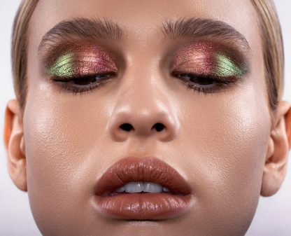 Natasha Denona Chromium Multichrome Liquid Eyeshadow - Imagen 6