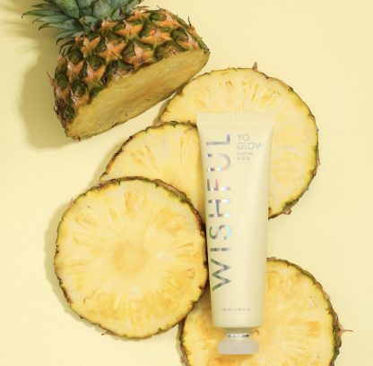 Wishful  Yo Glow AHA & BHA Facial Enzyme Scrub - Imagen 2