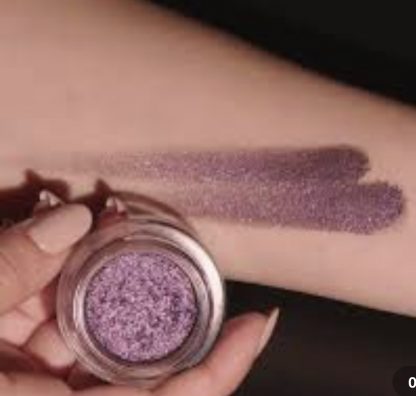 Marc Jacobs Beauty See-quins Glam Glitter Eyeshadow COLOR: GLAMETHYST 88 - Imagen 2