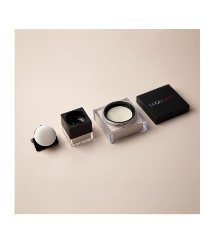 HUDA BEAUTY Mini Easy Bake Loose Baking & Setting Powder 6gr - Imagen 2