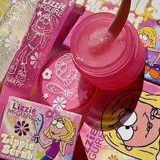 bubblegum pop lippie scrub LIZZIE COLOURPOP
