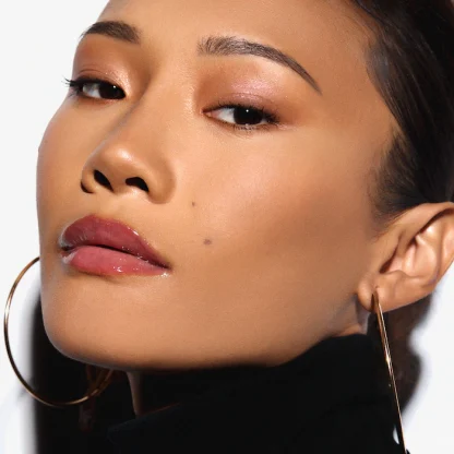 FENTY BEAUTY by Rihanna Gloss Bomb Heat Universal Lip Luminizer + Plumper - Imagen 2