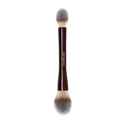 Hourglass Veil Translucent Setting Powder Brush
