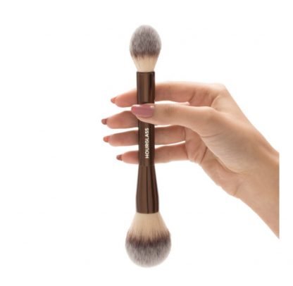 Hourglass Veil Translucent Setting Powder Brush - Imagen 2