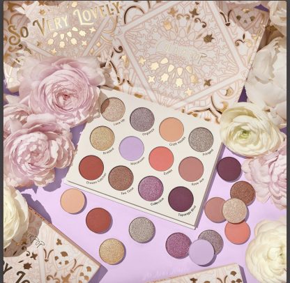 so very lovely shadow palette COLOURPOP