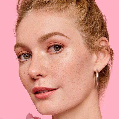 Benefit Cosmetics POWmade Waterproof Brow Pomade - Imagen 5