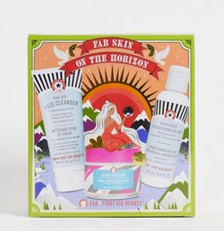 First Aid Beauty FAB Skin On The Horizon Gift Set