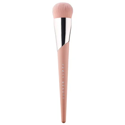 FENTY BEAUTY by Rihanna Full-Bodied Foundation Brush 110