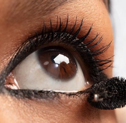 Smashbox Super Fan Lash Lengthening Mascara - Imagen 3