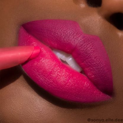 just a kiss lippie stix® vault COLOURPOP - Imagen 3