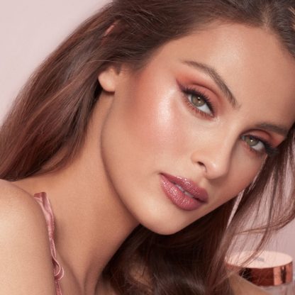 Charlotte Tilbury Beauty Highlighter Wand - Imagen 8