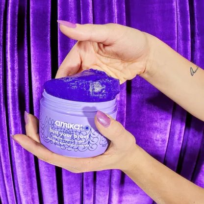 amika Bust Your Brass Cool Blonde Purple Intense Repair Hair Mask 250ml - Imagen 3