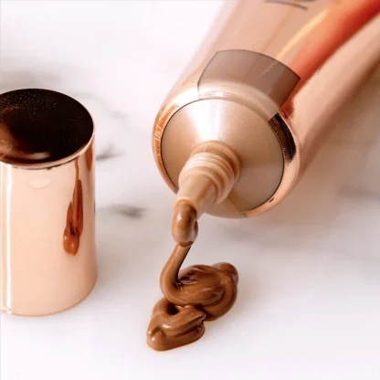 Iconic London Sheer Bronze Liquid Bronzer - Imagen 7