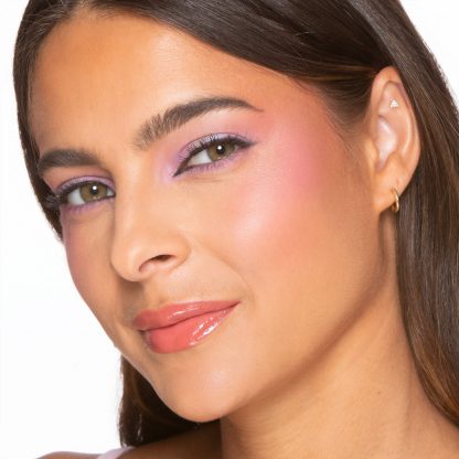 Too Faced Cloud Crush Blurring Blush - Imagen 5
