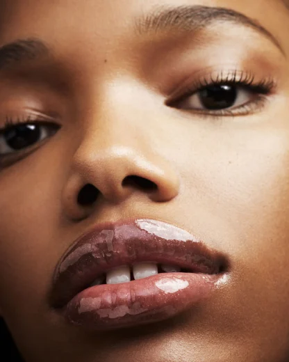 Fenty Beauty by Rihanna Gloss Bomb Universal Lip Luminizer - Imagen 7