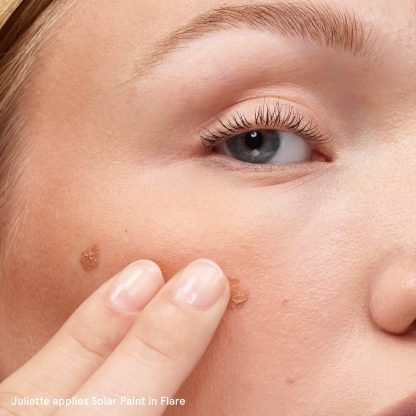 Glossier Solar Paint Luminious Gel-Cream Bronzer - Imagen 6
