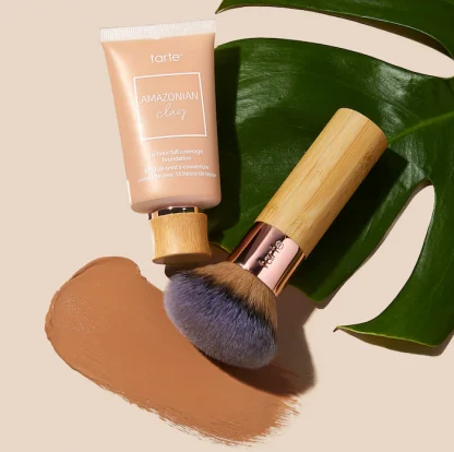tarte The Buffer™ Airbrush Finish Foundation Brush - Imagen 3