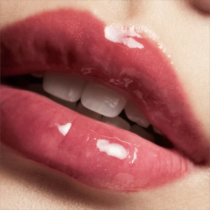 Fenty Beauty by Rihanna Gloss Bomb Universal Lip Luminizer RIRI - Imagen 3