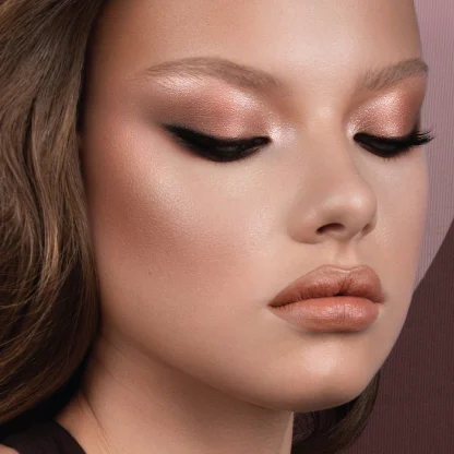 Natasha Denona Retro Eyeshadow Palette - Imagen 4