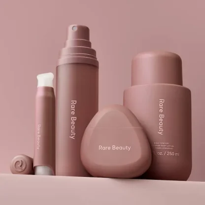 Rare Beauty by Selena Gomez Find Comfort Hydrating Body Lotion 250ml - Imagen 2