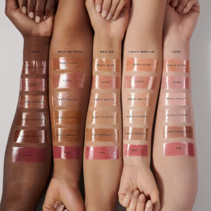 Fenty Beauty by Rihanna Gloss Bomb Universal Lip Luminizer Fuchsia Flex - Imagen 6
