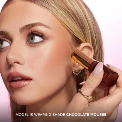 Too Faced Chocolate Soleil Melting Bronzing & Sculpting Stick - Imagen 5