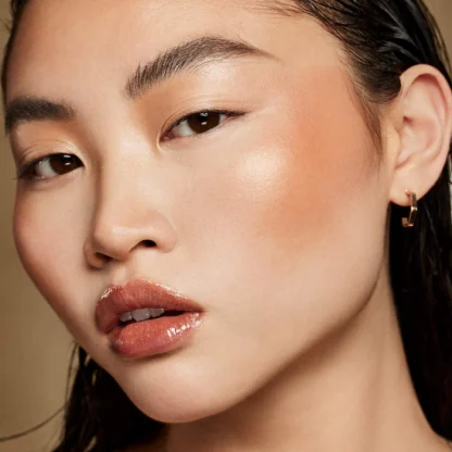 Fenty Beauty by Rihanna Hot Cheeks Velour Blushlighter - Imagen 7