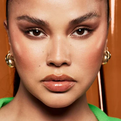 Fenty Beauty by Rihanna Hot Cheeks Velour Blushlighter - Imagen 11