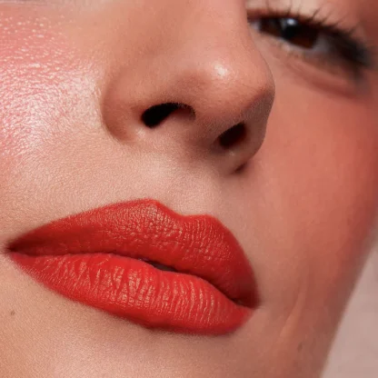 PATRICK TA Major Headlines Matte Suede Lipstick - Imagen 2