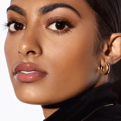 Fenty Beauty by Rihanna Gloss Bomb Heat Universal Lip Luminizer + Plumper - Imagen 2