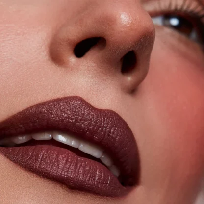 PATRICK TA Major Headlines Matte Suede Lipstick - Imagen 3