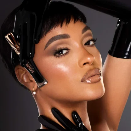 Charlotte Tilbury Exagger-eyes Volumizing and Curling Mascara - Imagen 3