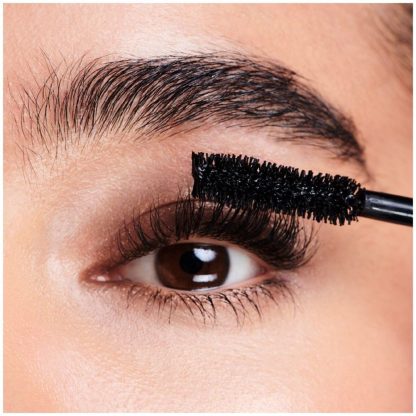 REVLON VOLUMAZING MASCARA Black - Imagen 5