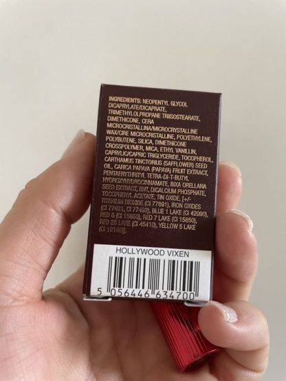 Charlotte Tilbury  Matte Revolution Hydrating Lipstick 0.03onz-1.1g - Imagen 8