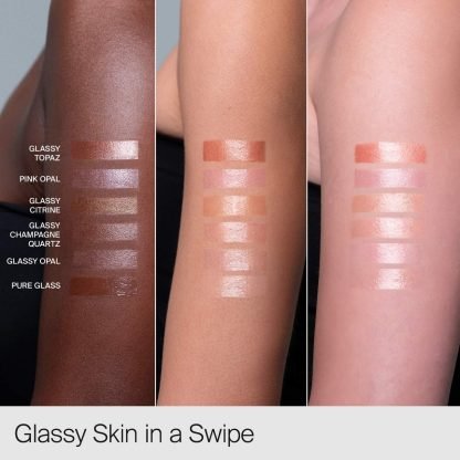 HAUS LABS BY LADY GAGA  Bio-Radiant Glassy Balm Highlighter Stick - Imagen 2