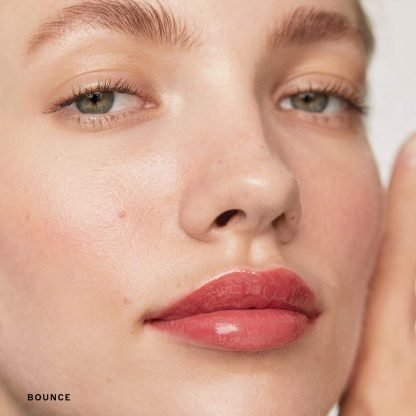 MERIT  Day Glow Dewy Highlighting Balm (SIN CAJA) - Imagen 4