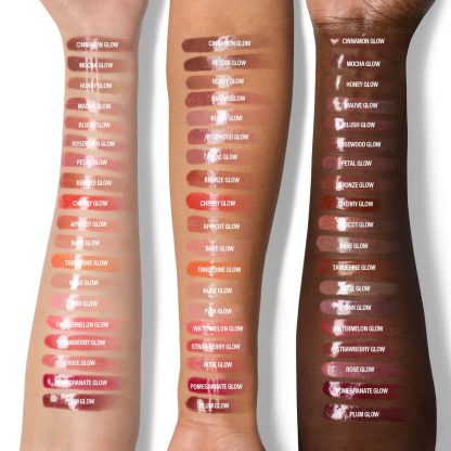 MAKEUP BY MARIO  MoistureGlow™ Plumping Lip Serum (SIN CAJA) - Imagen 3
