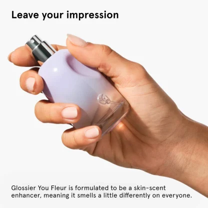 Glossier You Fleur Eau de Parfum 50ML - Imagen 4