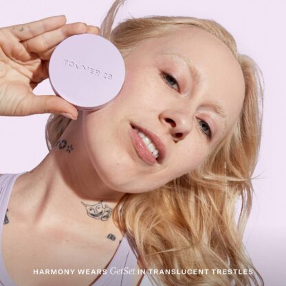 Tower 28 Beauty  GetSet Blur + Set Talc-Free Pressed Setting Powder - Imagen 10