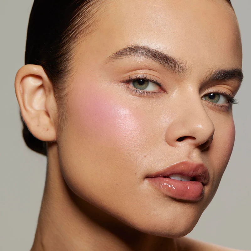 KYLIE Hybrid Blush cream + powder in one - Imagen 5