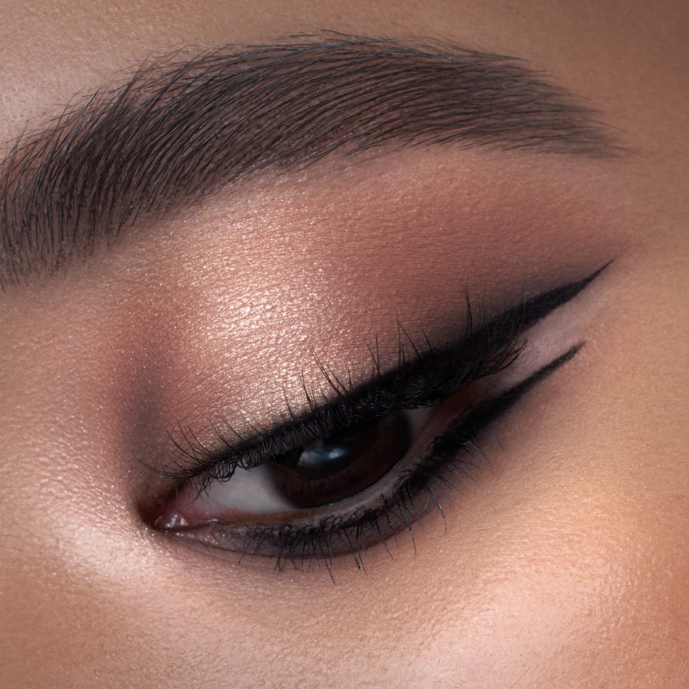 NATASHA DENONA Eye Sculpt Texture & Tone Eyeshadow Palette - Imagen 4