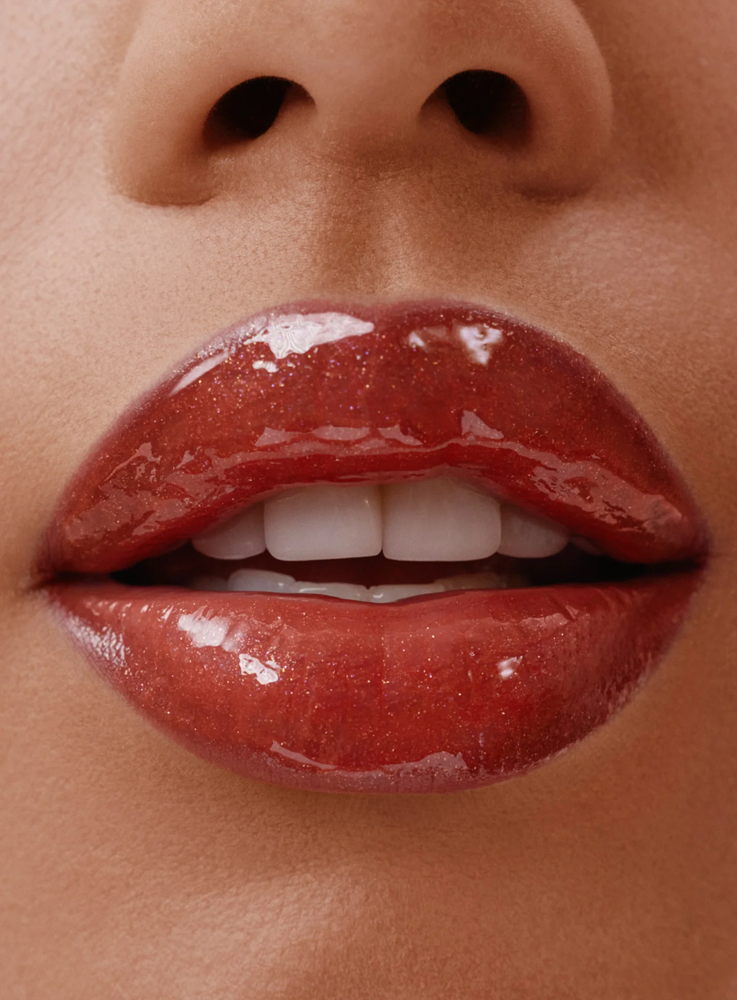 RARE BEAUTY Glass Effect Lip Liner & Gloss Duo - Imagen 5