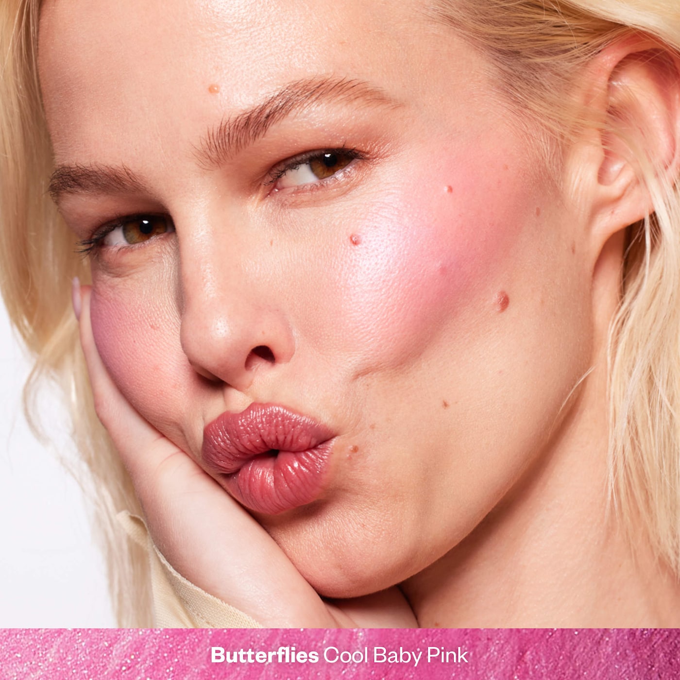 Blush is Life Baked Talc-Free Dimensional + Brightening Blush - Kosas | Sephora - Imagen 2