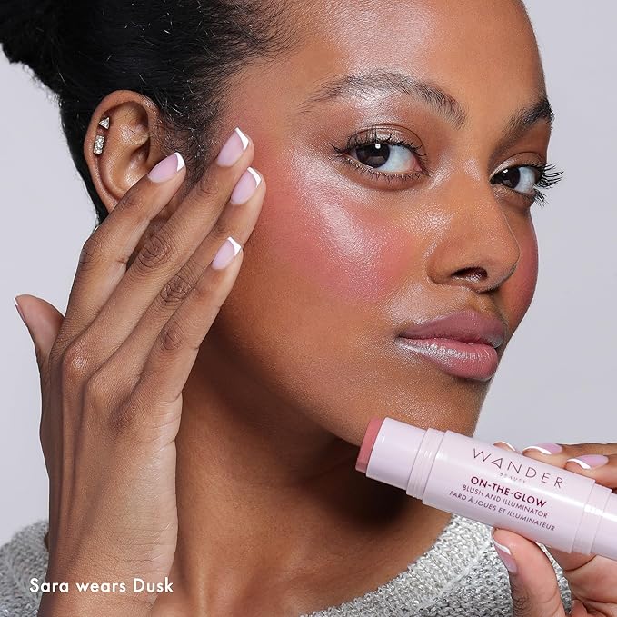 Wander Beauty On-the-Glow Blush and Illuminator - Dusk/Nude ... - Imagen 3